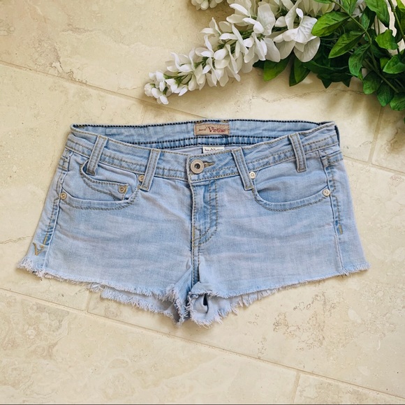 Denim of Virtue Shorts in size 27 - Picture 2 of 7